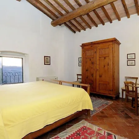 Castello Di Bibbione * Сан-Кашиано-ин-Валь-ди-Пеза
