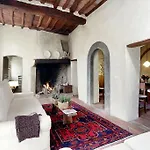 Castello Di Bibbione בית חווה *