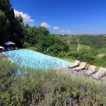 בית חווה Castello Di Bibbione