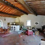 Castello Di Bibbione בית חווה *