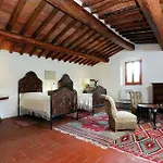 Castello Di Bibbione בית חווה